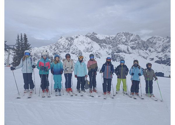 Erlebnisreiche Woche im Schnee