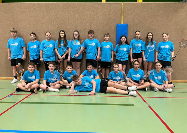 Erfolgreiche Vorrunde des Badminton - Teams